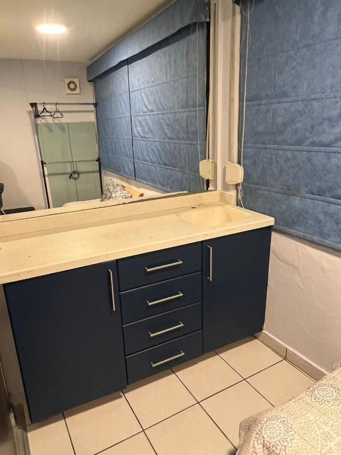 Hostal En El Centro Lakiwa 마사틀란 외부 사진